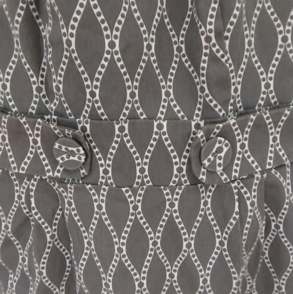 Modern "Mod" Abstract Print Dress - Picture 6 of 16